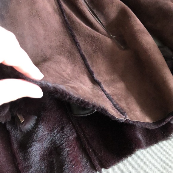 100% Lambs Shearling &rabbit fur trim, purchased @ Nordstrom.Very light but warm - Picture 13 of 13